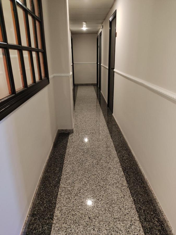 Hotel Querol 발데로브레스 외부 사진